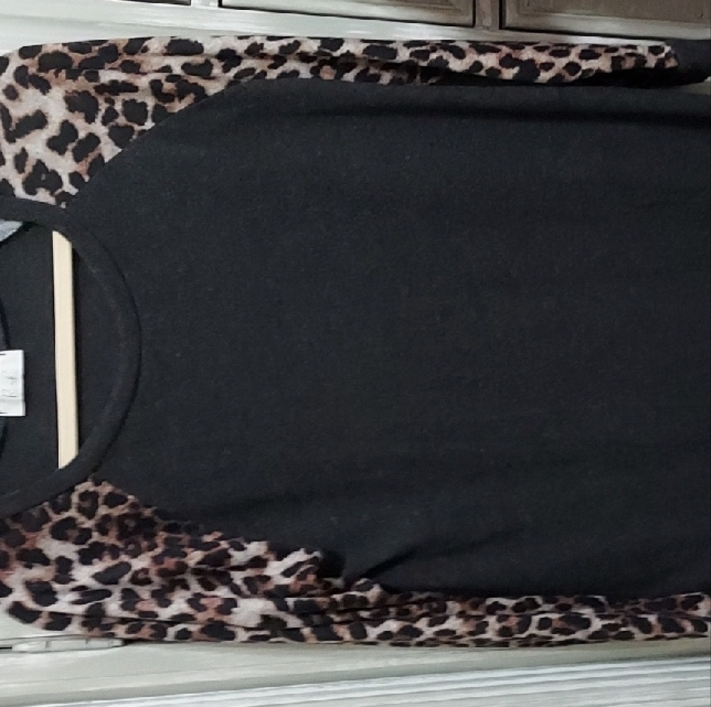 Leopard Print Black Sweater